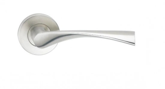 Solid Lever Handle, CMH064 Waltz Solid Lever Handle, CMH064 Waltz