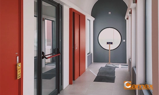 Single Fire Exit Door With Panic Bar: How to Choose the Right Panic Exit Device for Emergency Exit Single Fire Exit Door With Panic Bar: How to Choose the Right Panic Exit Device for Emergency Exit