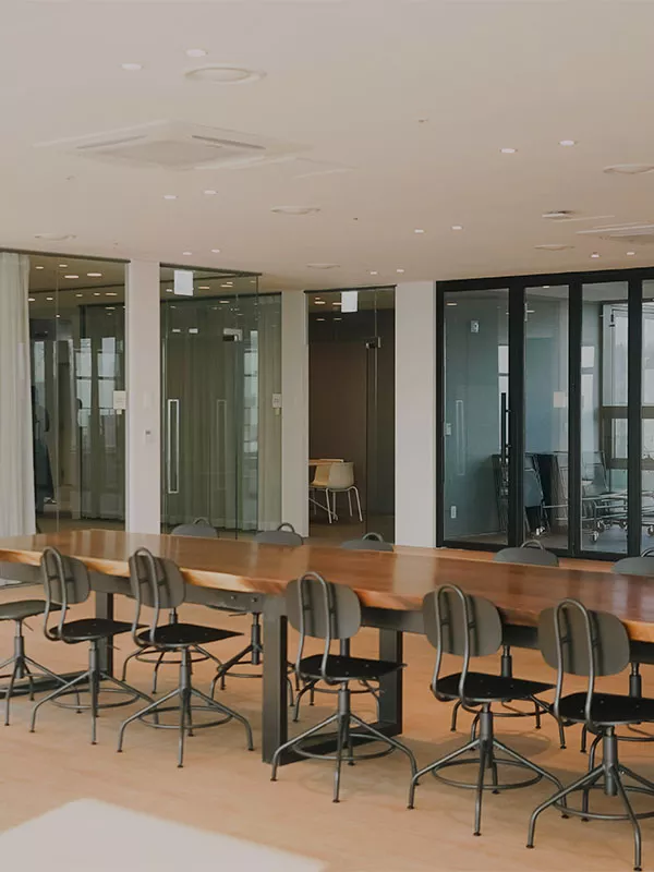 Camax Hardware manufactures office function door locks