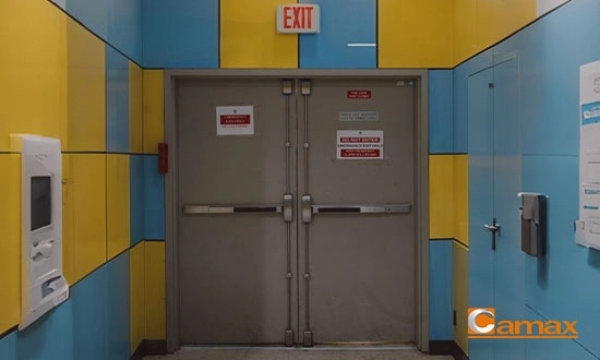 Steel Door With Panic Bar for Commercial Buildings and Emergency Exits Steel Door With Panic Bar for Commercial Buildings and Emergency Exits